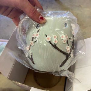 NEW Scentsy Cherry Blossom Wax Warmer